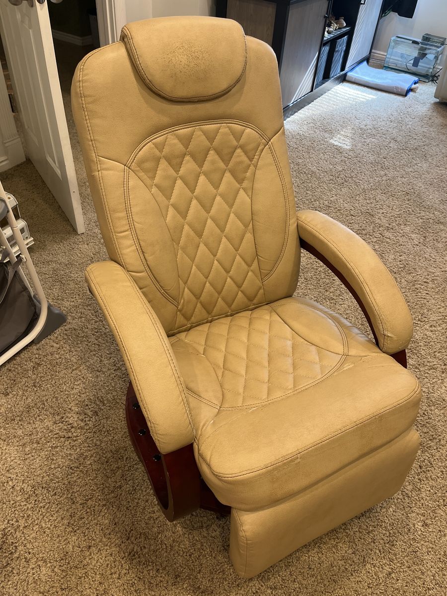 Swivel chair