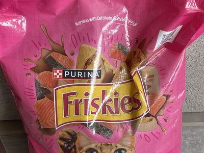 Cat food 16 LBS