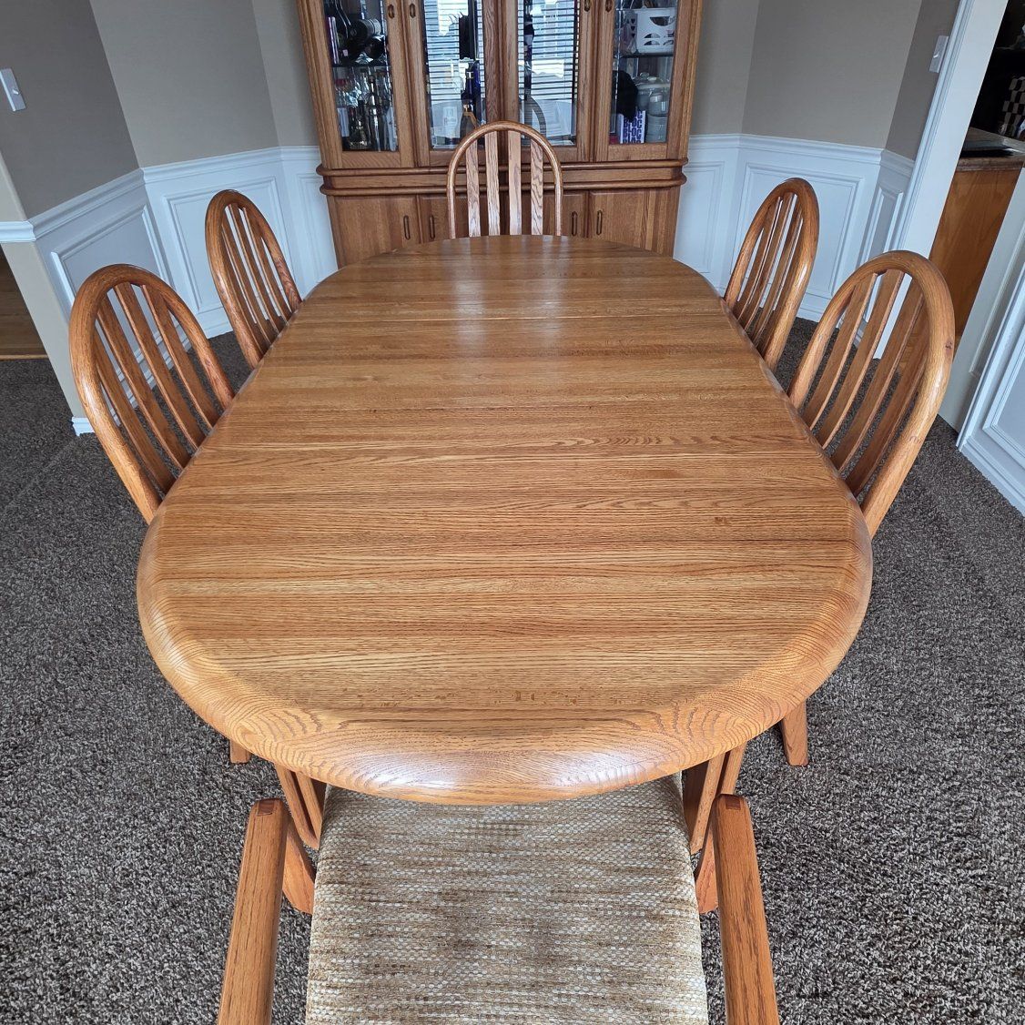Oak Dining Table/ Hutch