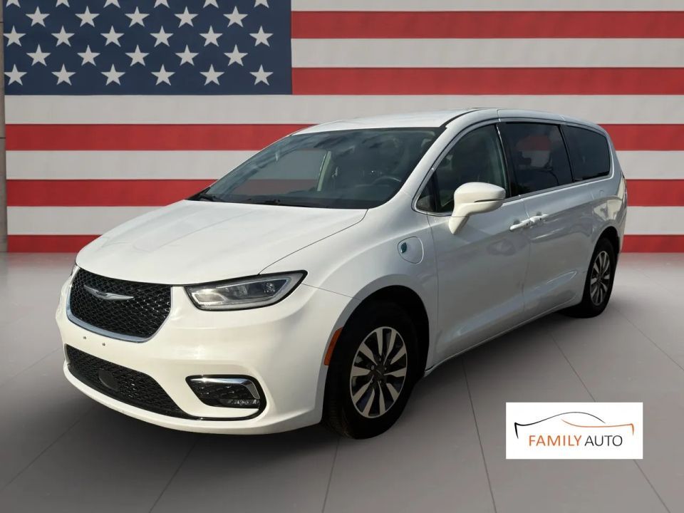 2022 Chrysler Pacifica Hybrid Touring L