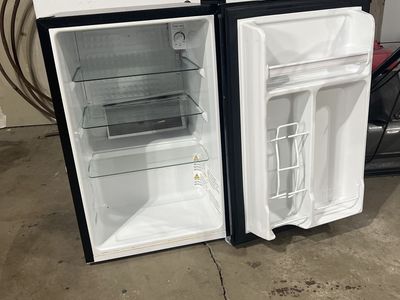 Mini fridge