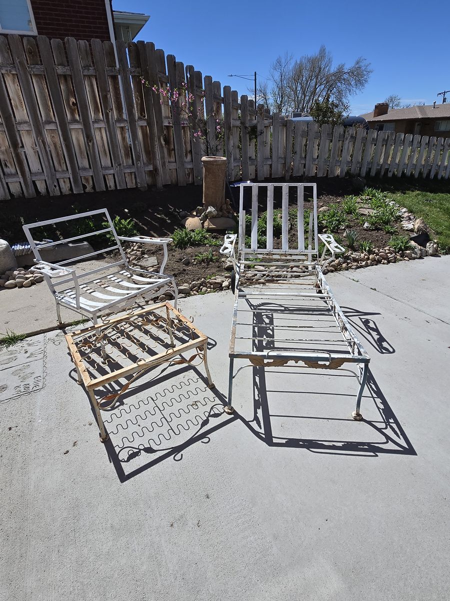 Vintage patio set