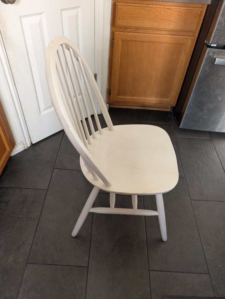 6 Dining Room Chairs