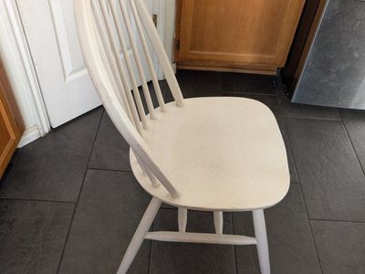 6 Dining Room Chairs