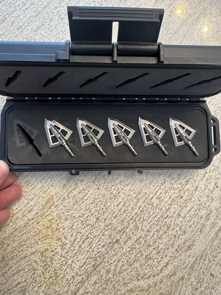 Iron Will V Series Broadhead V125 (5)