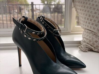 Jimmy Choo Green Leather Lark Ankle Strap Pumps Size 37