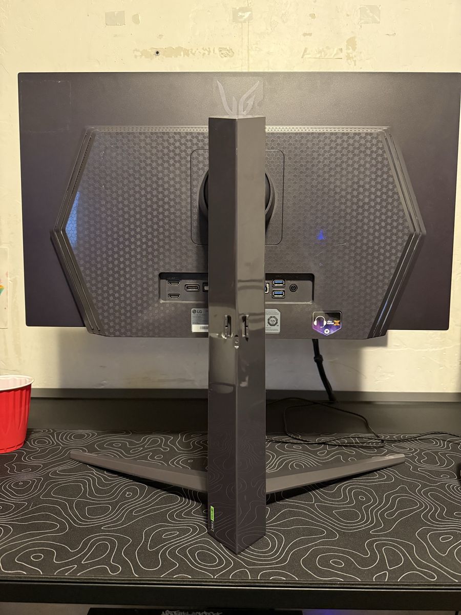 Main image 3