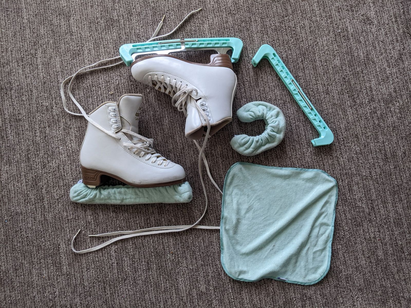 Jackson Ultima Artiste Ice Skates