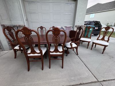 Beautiful Cherry Wood Table and 8 Chairs + Glass top and pads to protect table while not in use