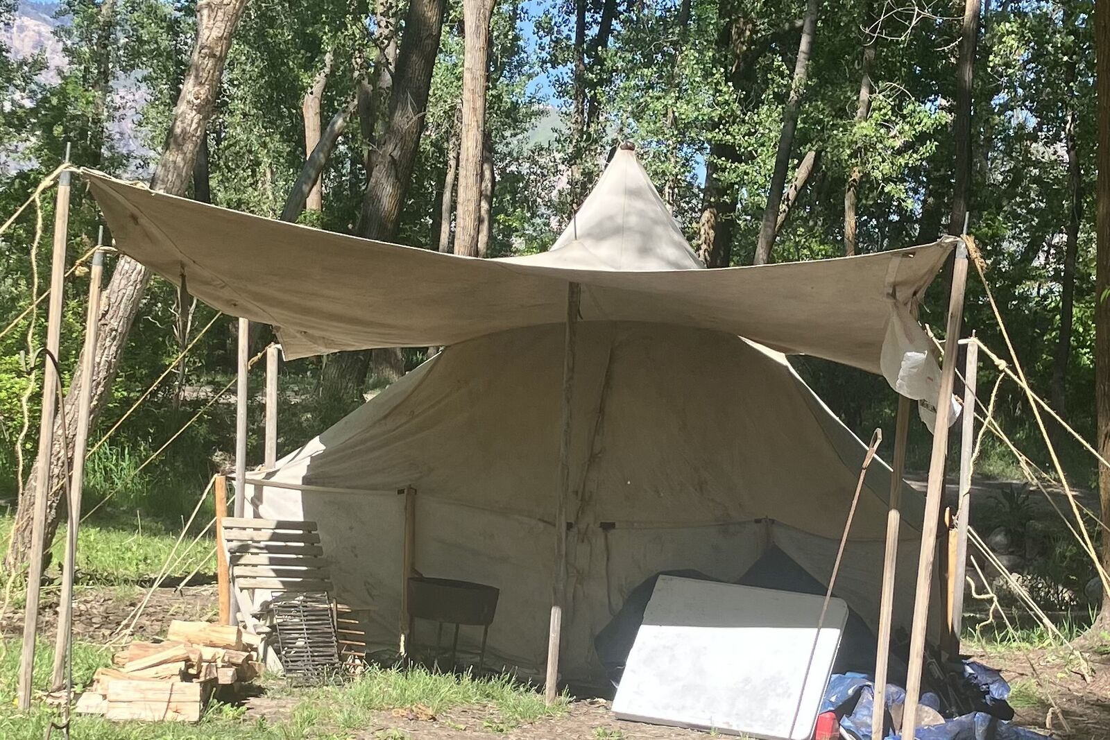 Canvass rendezvous tent