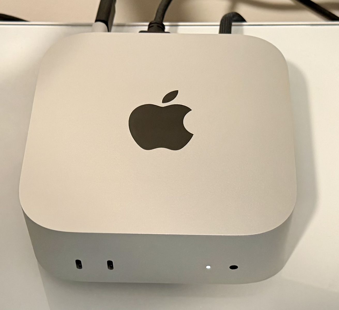Apple Mac mini M4 (2024) - 10-core CPU, 24GB RAM, 512GB SSD