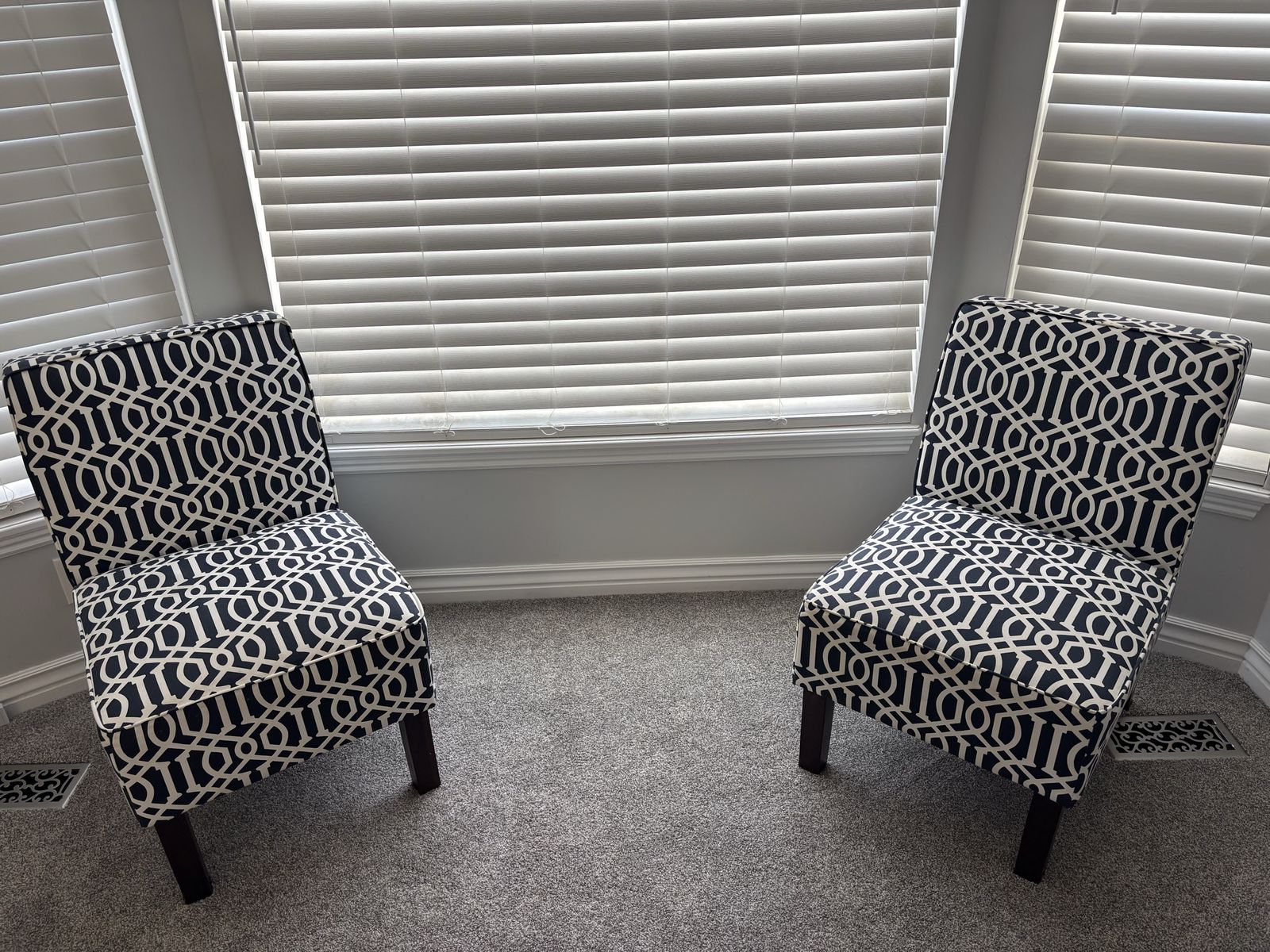 Accent Chairs