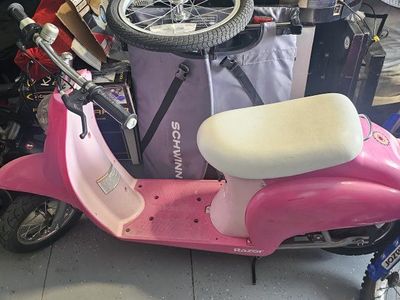 Razor Pocket Mod Electric Scooter Pink (Good batteries) works great,