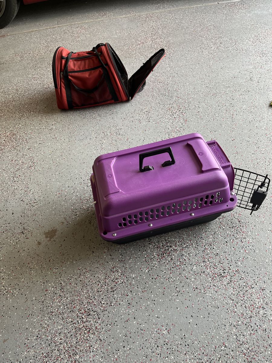 Pet Carrier Kennel