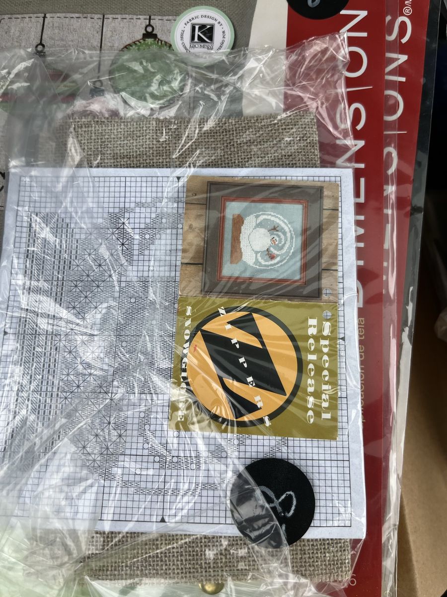 Cross stitching on linen kits