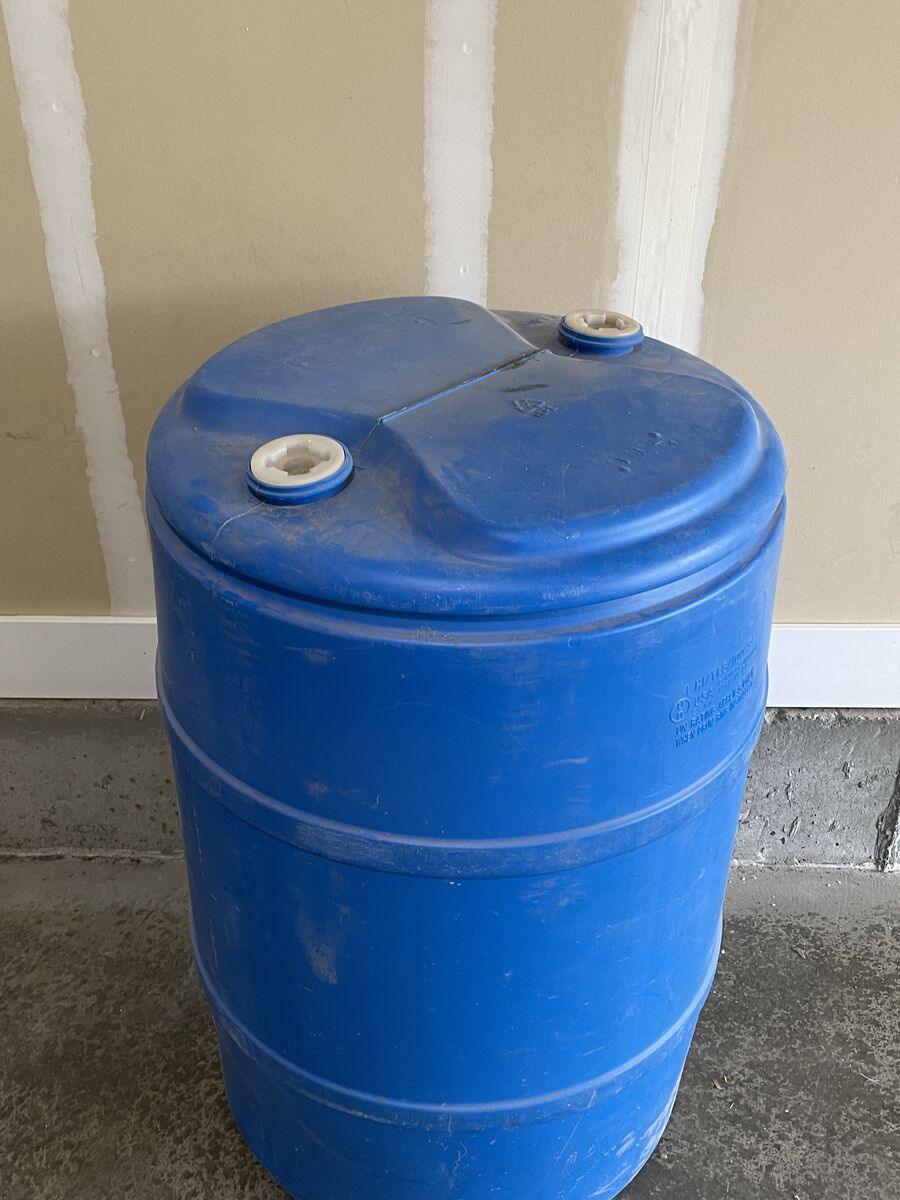 55 Gallon Water Storage Barrel with Pump