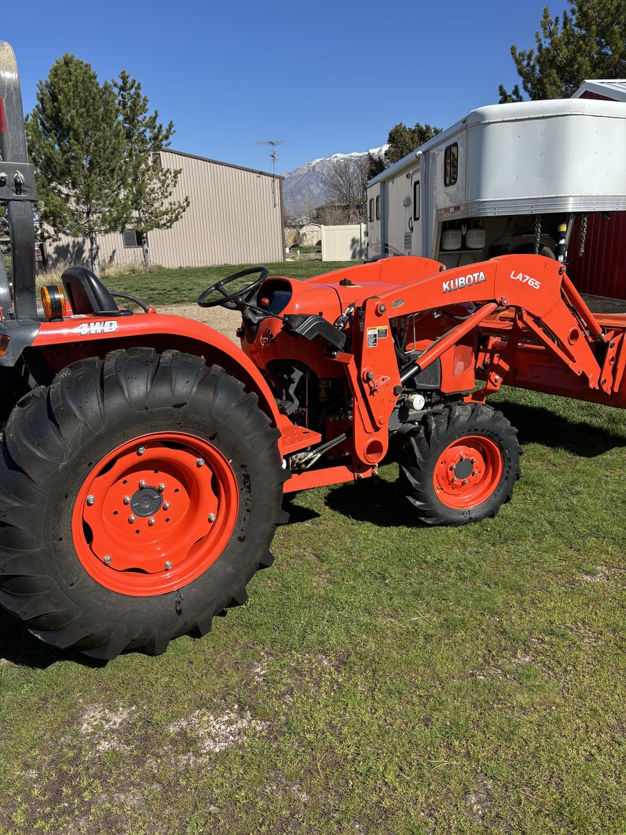 Kubota L4701