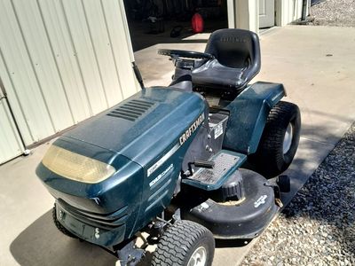 CRAFTSMAN 42" RIDING MOWER