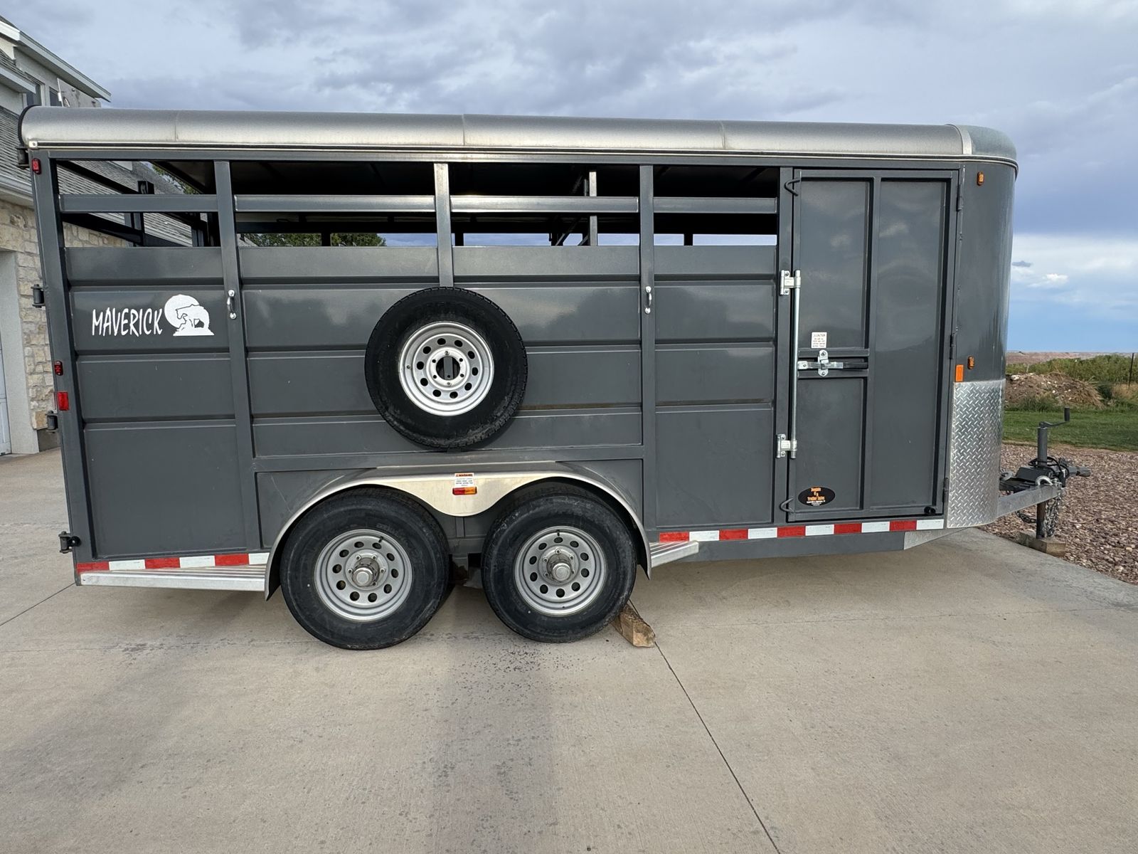 2019 Maverick Stock Trailer - Dual Axle Livestock Trailer