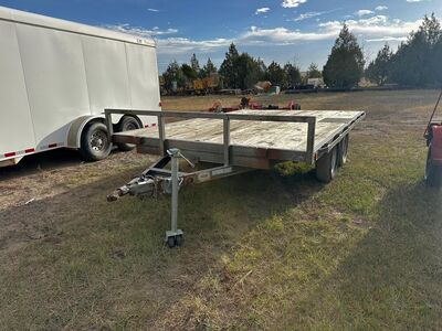 2011 Tandem Axle Trailer