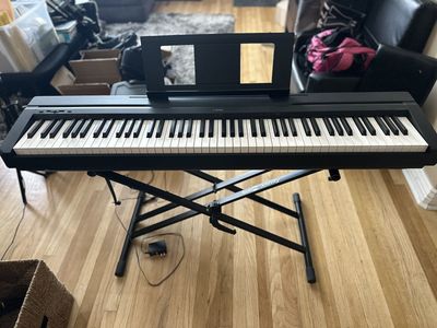 Digital Piano: Yamaha P-71