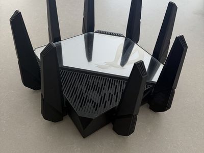 ASUS ROG Rapture GT-AXE16000