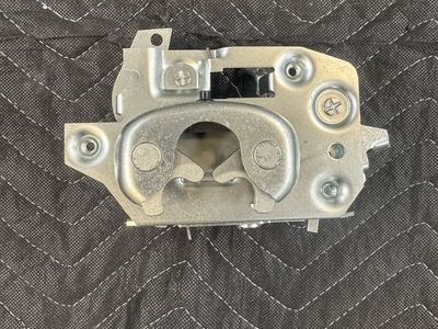Bronco Door Latch RH