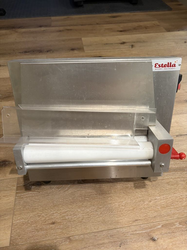 Estella Brand Commercial Single Pass Dough Sheeter
