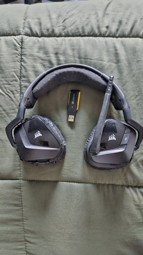 Corsair void wireless headset