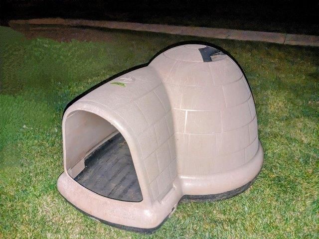 Petmate Indigo Giant Dog House 52" L