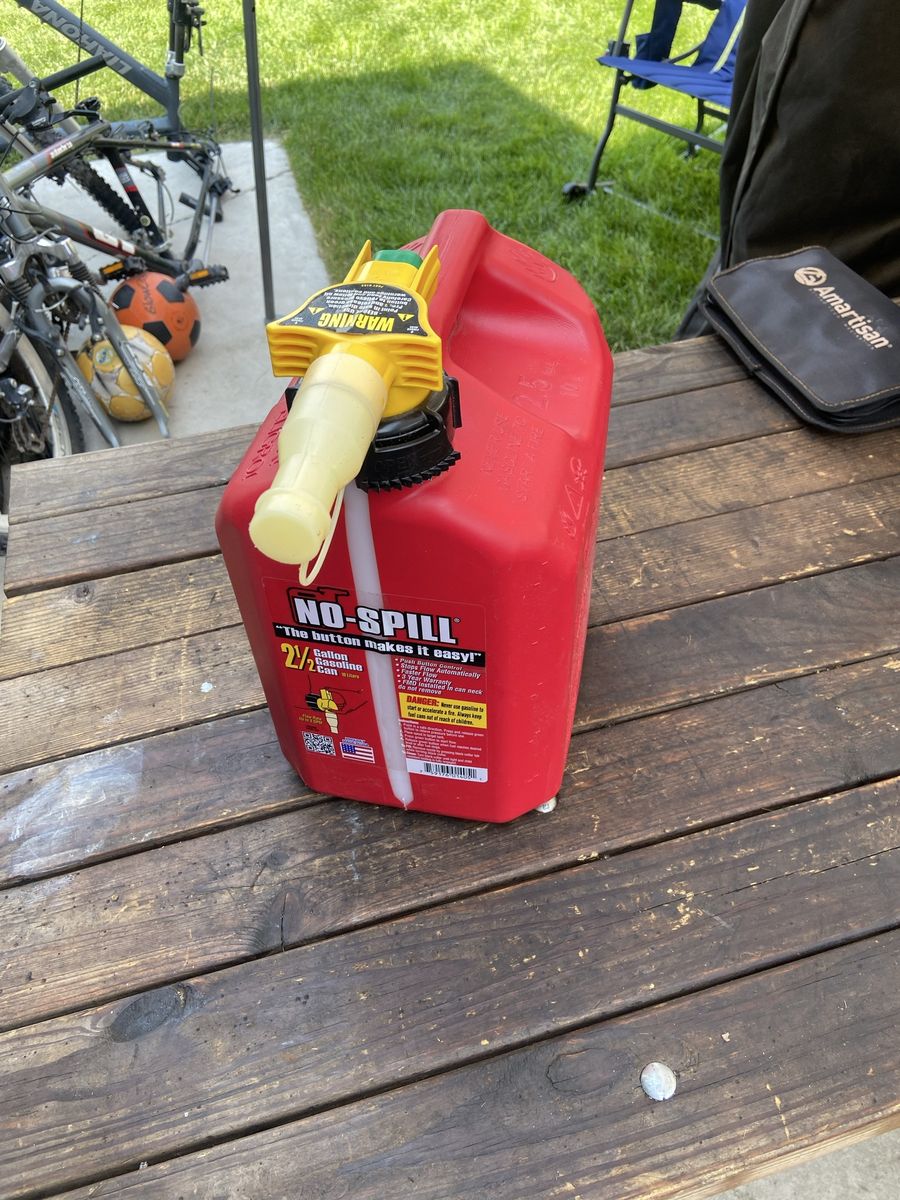 No-Spill Gas Can