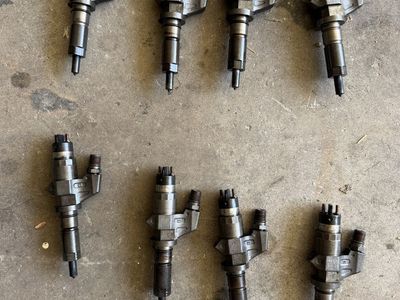 2004 LB7 Duramax fuel injectors