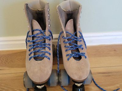 LBFT Quad Roller Skates – Women's Size 8
