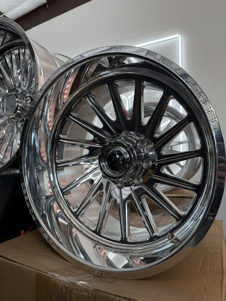 BRAND NEW 22x12 Fuel Forged Concave ff125