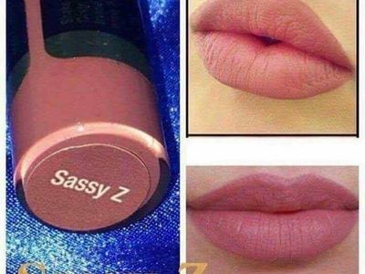 LipSence in color Sassy Z
