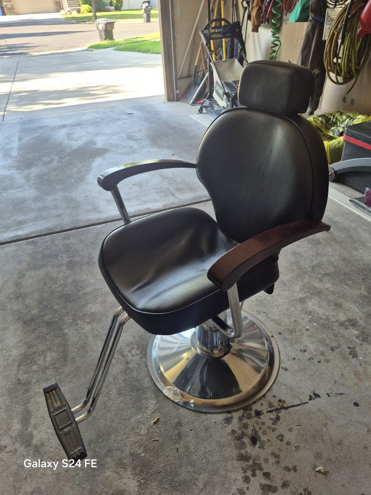 barber chair