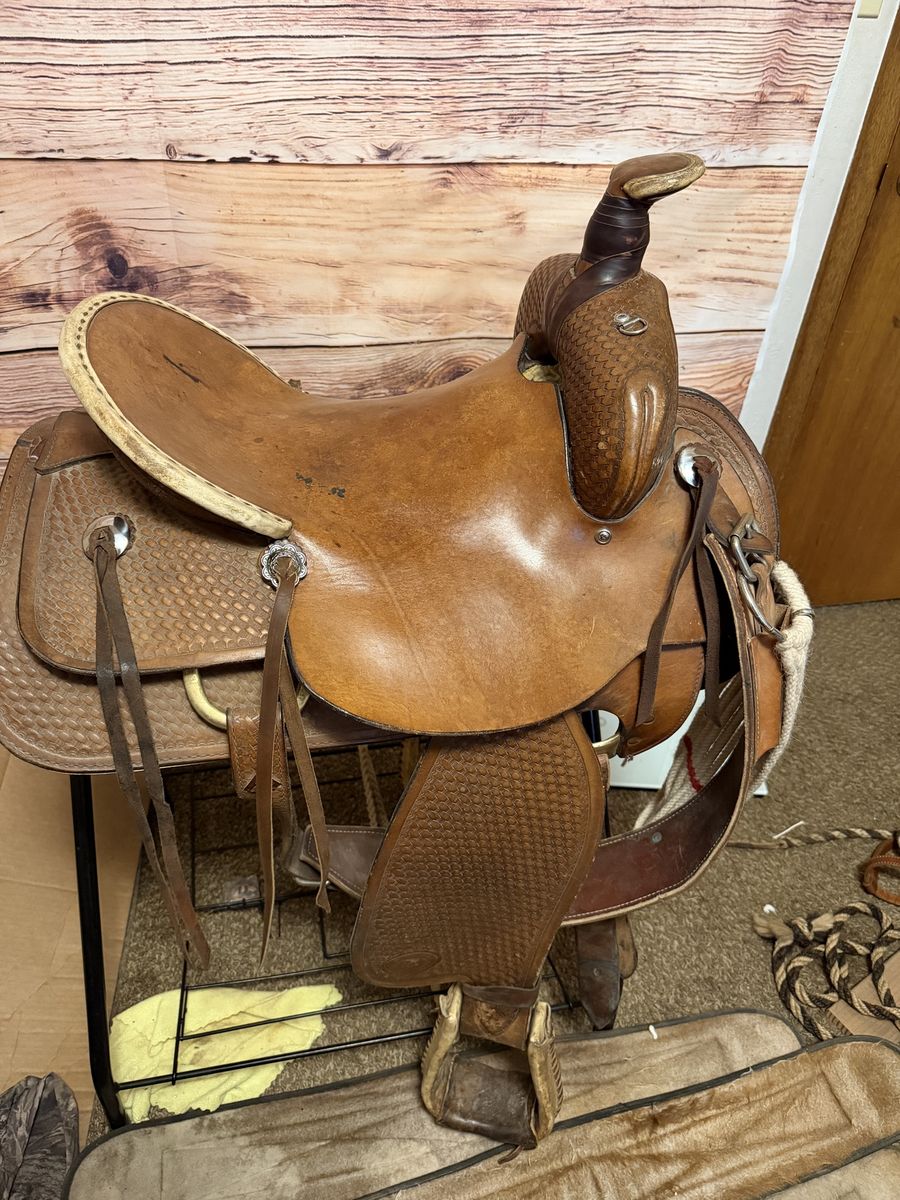 16” Hereford Saddle