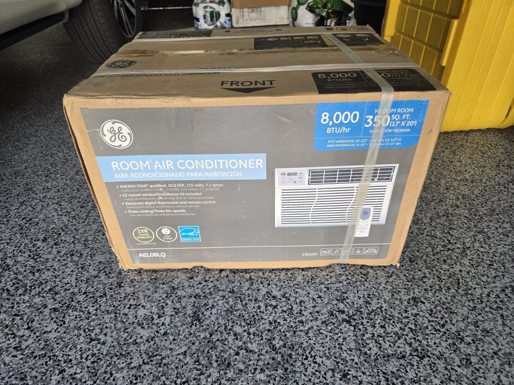 GE 8000 BTU AIR CONDITIONER NEW IN BOX