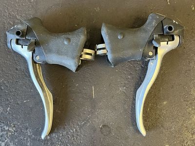 Shimano Sora 3x8 brake/shifters