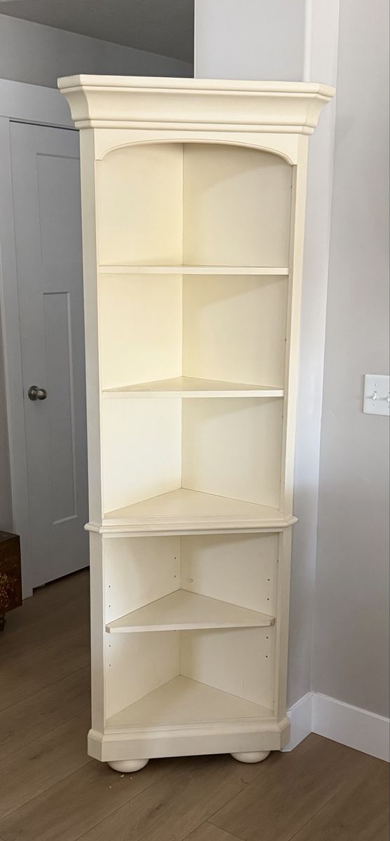 Corner 6.5 feet display cabinet