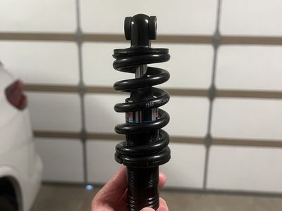 DNM Preload MTB Mountain Bike Rear Suspension Shock Absorber AL 6061 Coil Spring 750 lbs with Extra Bushing - Black 165mm
