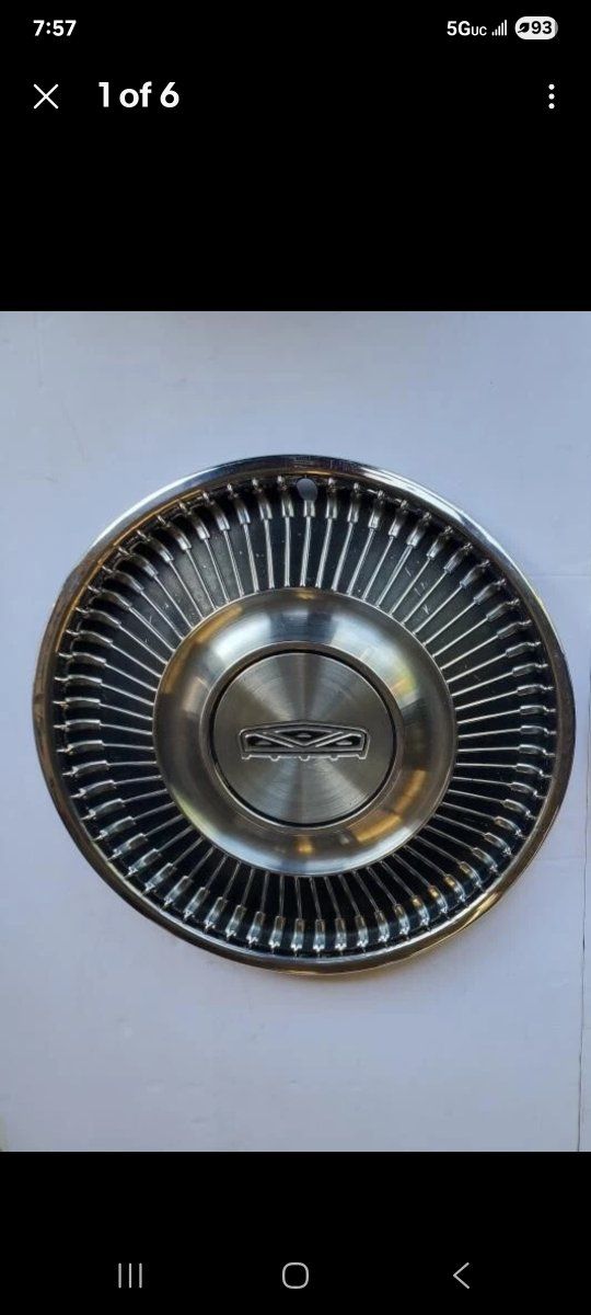68 69 70 71 14" Fairlane Torino Ranchero Hubcaps.
