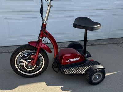 Drive ZooMe 3 Wheeled Scooter — As Is