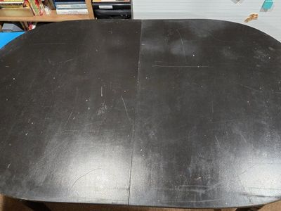 Oval Dinning Table