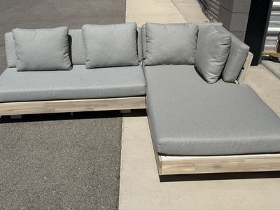 Article Lubek Outdoor Sectional