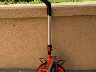 Crescent Lufkin Geardrive 12.5 in. Contractors Measuring Wheel PSMW48CL Folding