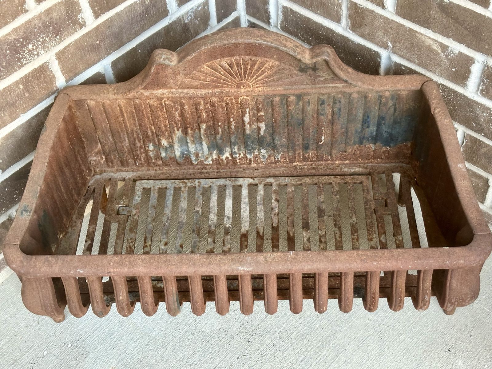 Main image 3
