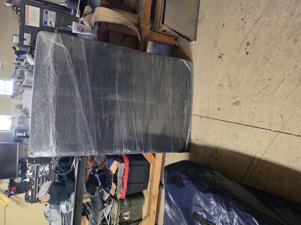 Adjustable Queen bed base zeo degree.