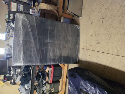 Adjustable Queen bed base zeo degree.