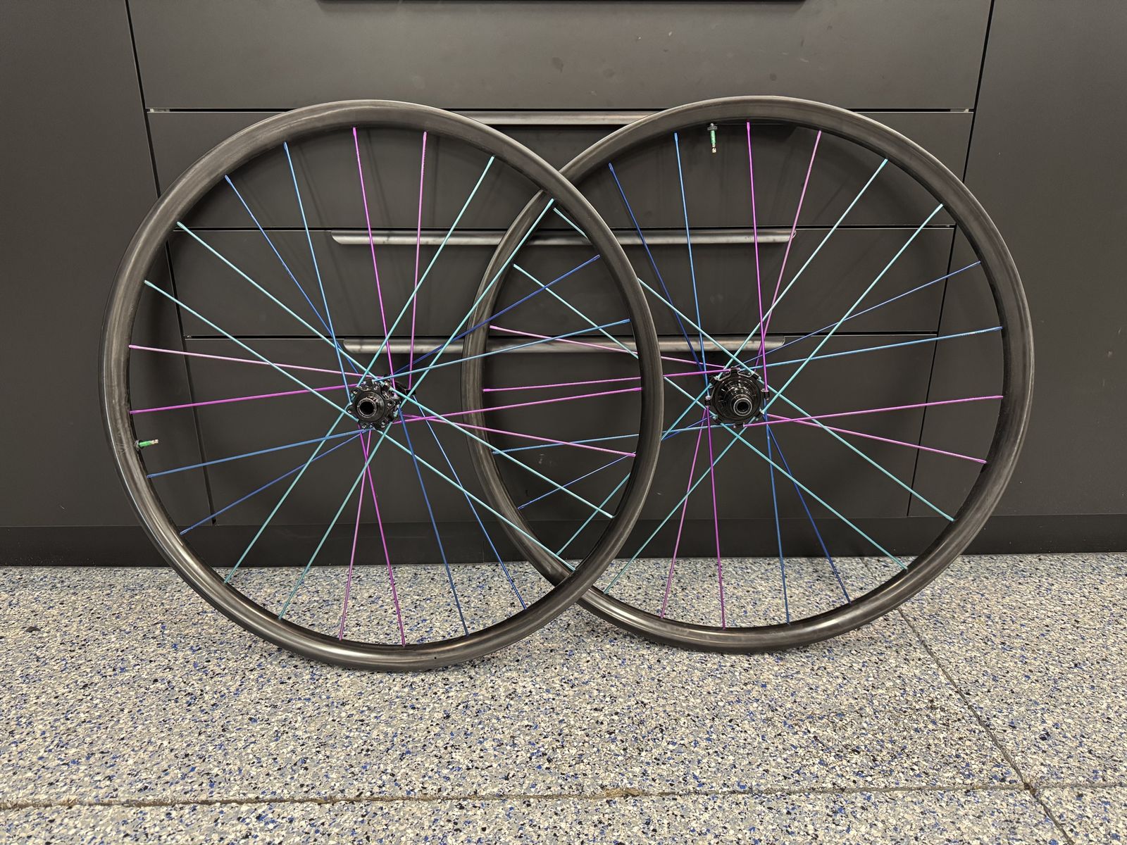 Industry 9 29” Boost XD 6-bolt Carbon wheelset